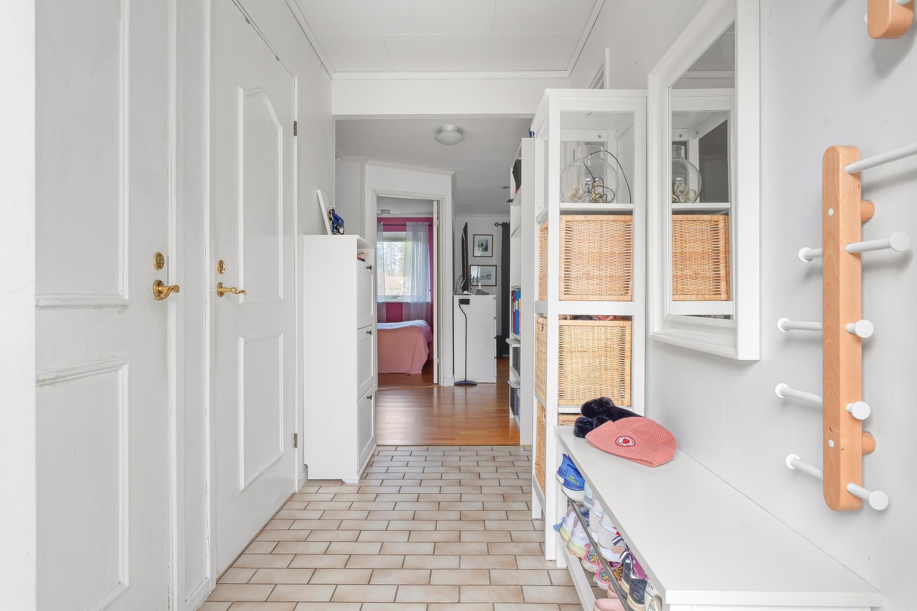 Ett hemtrevligt bostadsrättsparhus med plats för hela familjen!