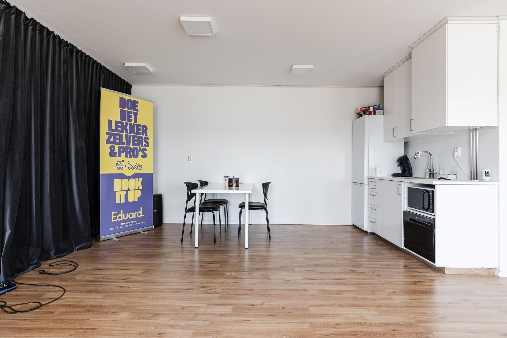 Fin kontorslokal/Garage på Kvarntoprsindustriområde!